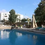 King's Hotel 2*