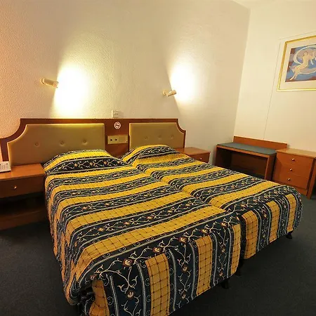 King's 2* Paphos