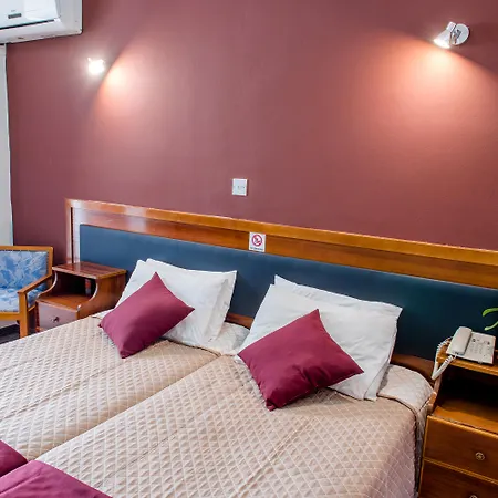 King's 2* Paphos