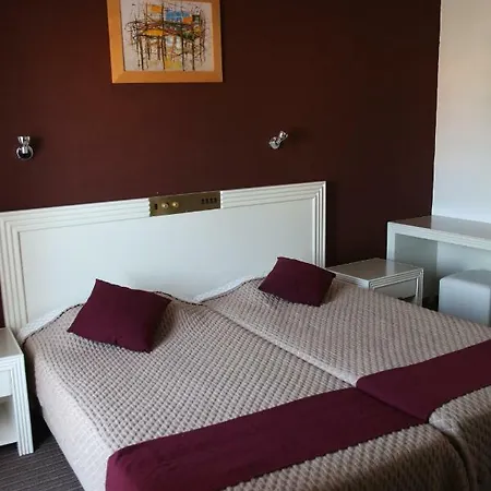 King's Hotel 2*